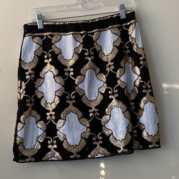 Fashion Nova NWT Sequin Mini Skirt Black Gold White Mesh Lined size XL - Picture 7 of 15